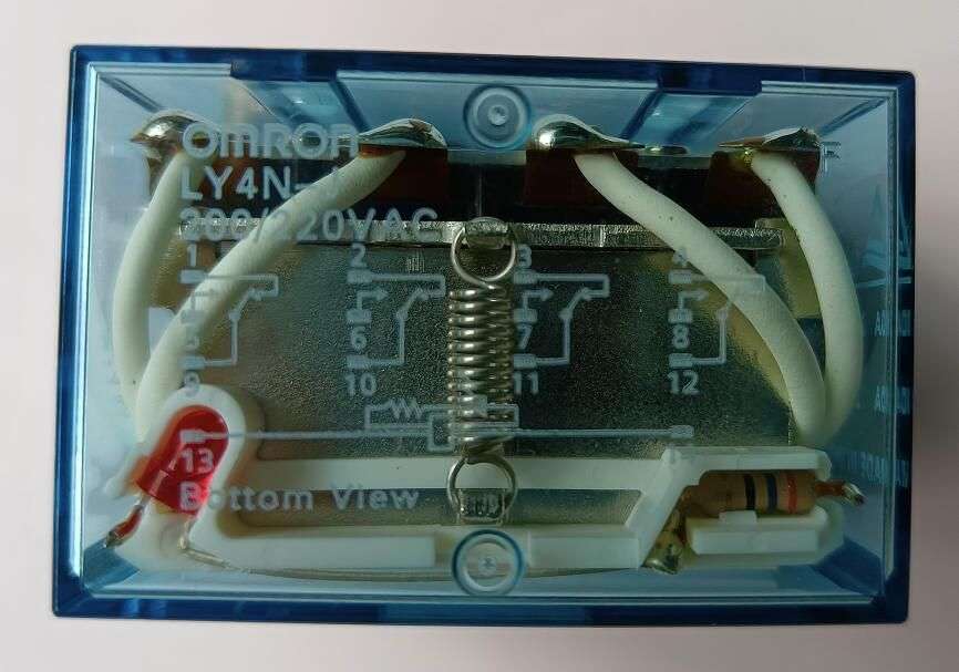 OMRON  中间继电器  LY4N-J 200/220VAC