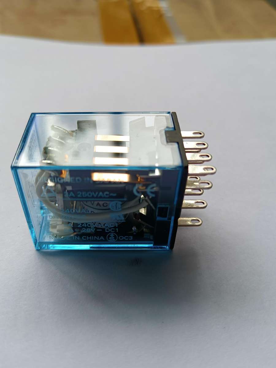 OMRON 中间继电器  MY4N-J AC24 BY OMZ