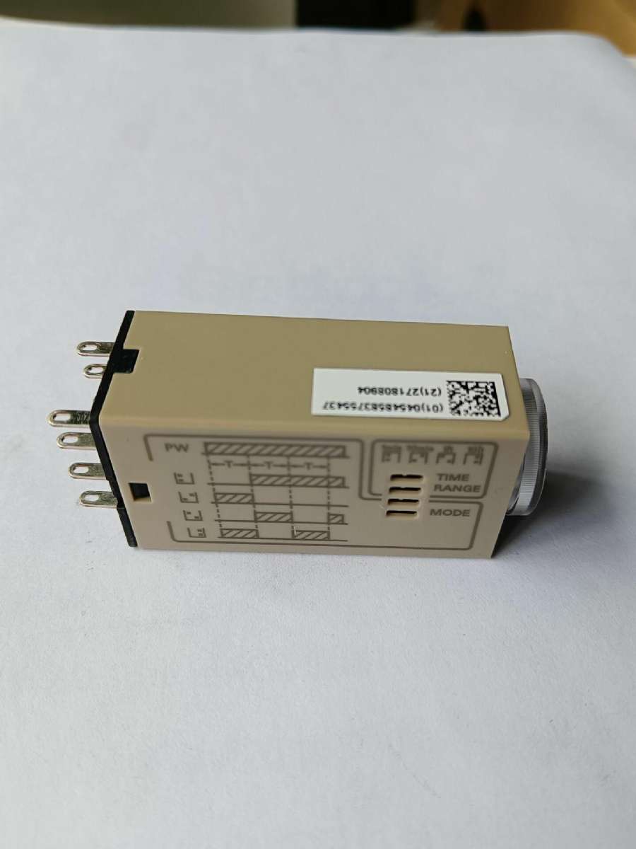 OMRON  定时器  H3YN-21 DC24