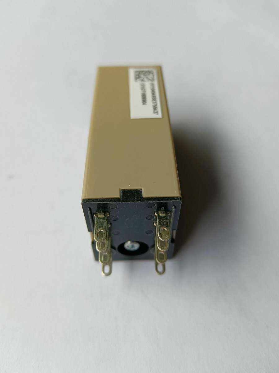 OMRON  定时器  H3YN-21 DC24