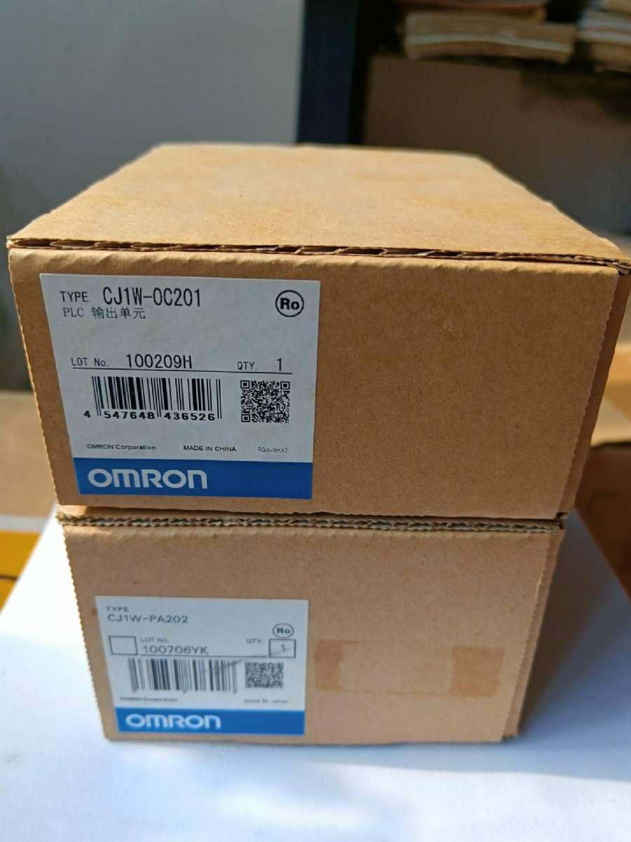 OMRON 输入输出模块 CJ1W-OC201
